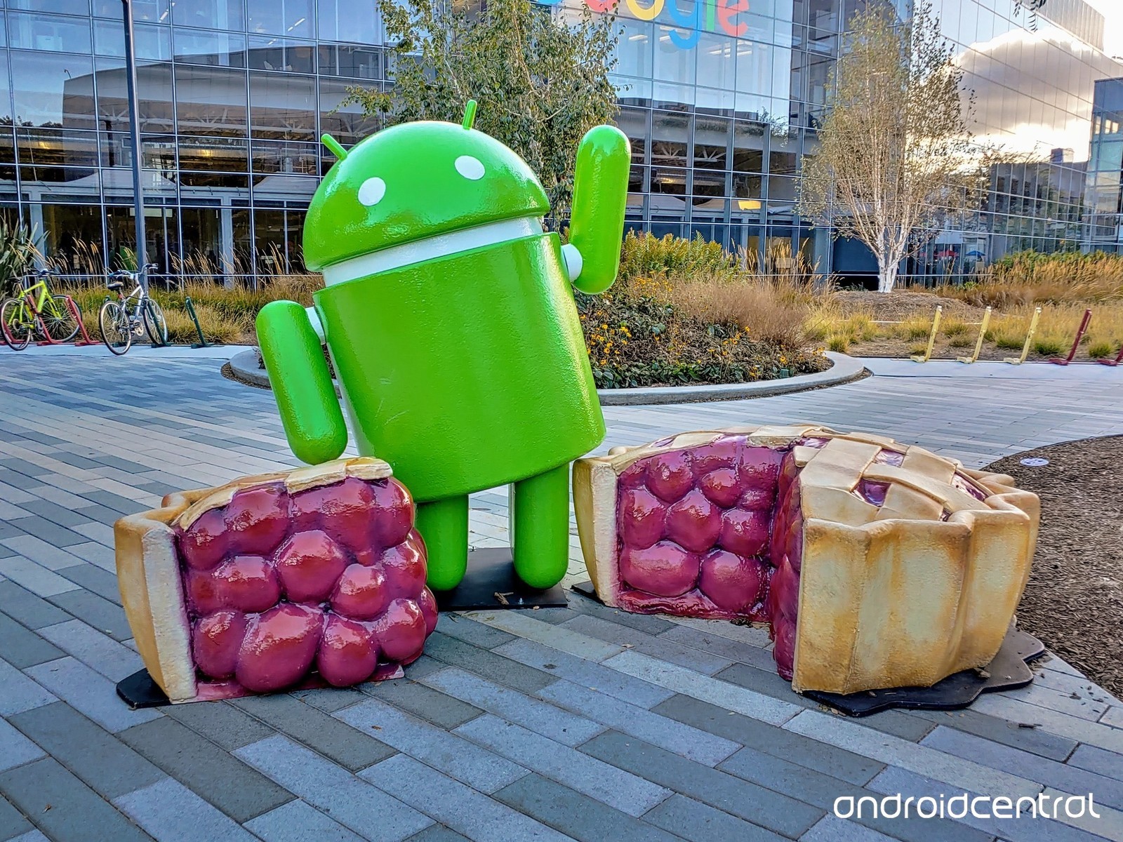 [Obrázek: android-statue-9.0-pie.jpg]